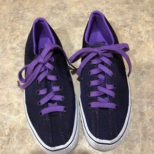 WOMENS K SWISS TENNIS SHOES SIZE 5 1/2